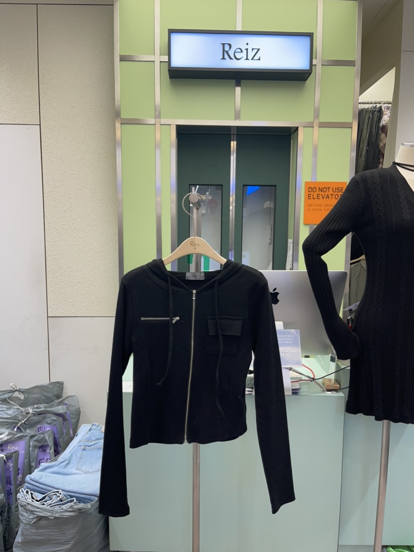 REIZ東大門直郵女士新品時尚職業推薦人氣25春夏休閑熱賣衛衣REIZ衛衣圖色3