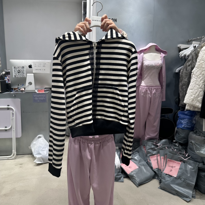 RIBBON韓國直郵女士新品時尚休閑職業25春夏真品衛衣拉鏈連帽RIBBON衛衣圖色1