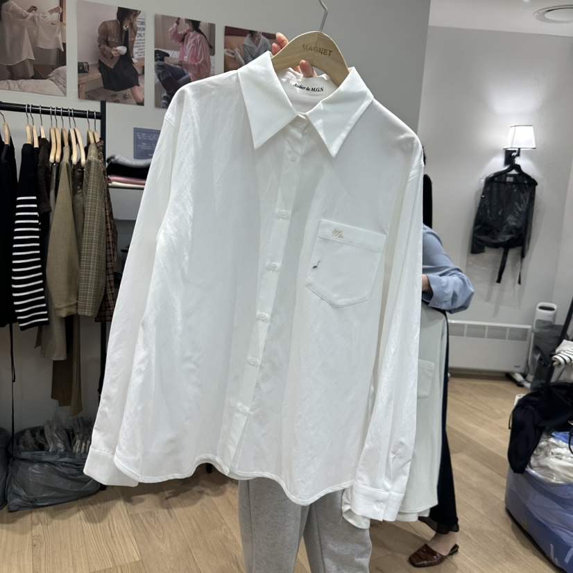 M.G.N韓國㊣直郵東大門代購女裝新品時尚襯衫蕾絲衫徽標刺繡MAGNET襯衫/蕾絲衫圖色2