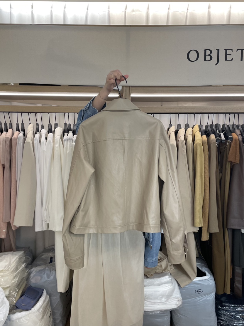 OBJET韓國直郵㊣東大門實拍女裝新款時尚25春夏休閑人氣皮衣love us u/OBJET皮衣