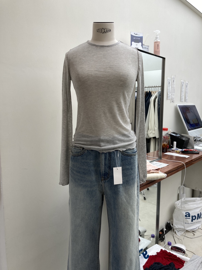 CURVY韓國㊣直郵東大門代購女裝新品休閑推薦時尚職業長袖T恤CURVY長袖T恤