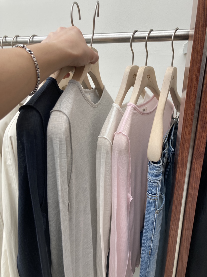CURVY韓國㊣直郵東大門代購女裝新品休閑推薦時尚職業長袖T恤CURVY長袖T恤