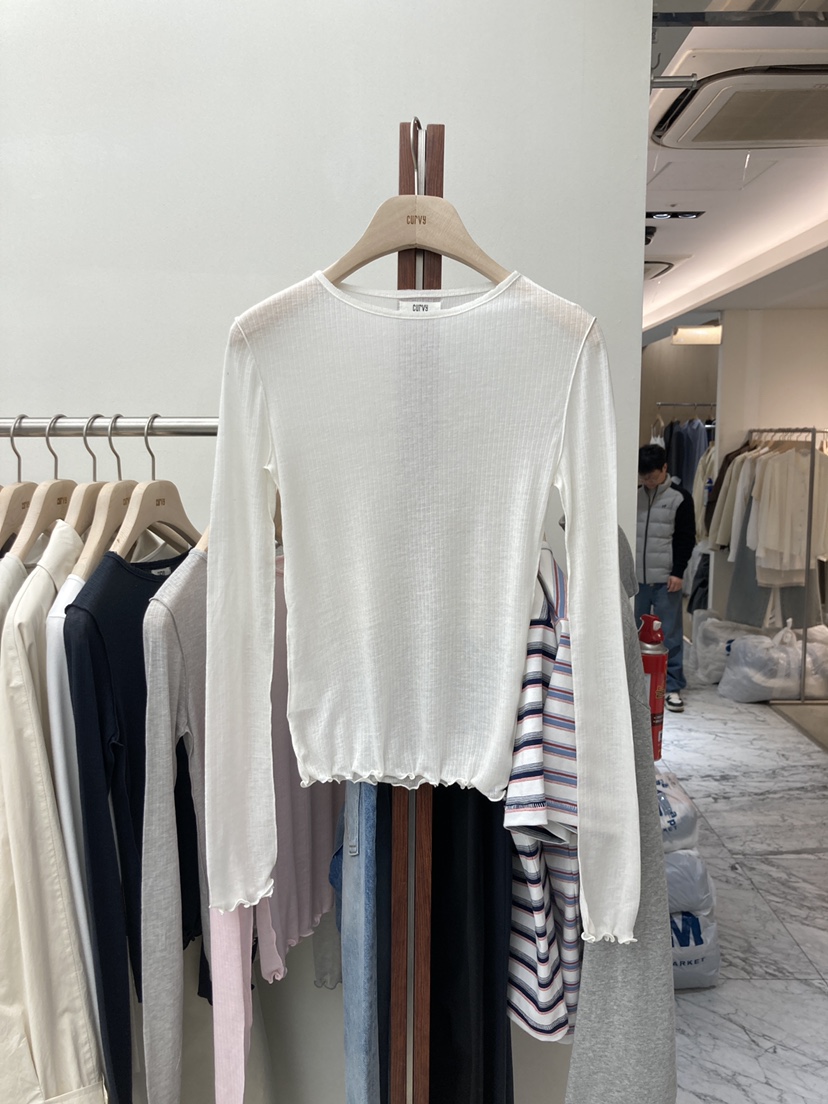 CURVY韓國㊣直郵東大門代購女裝新品休閑推薦時尚職業長袖T恤CURVY長袖T恤圖色2