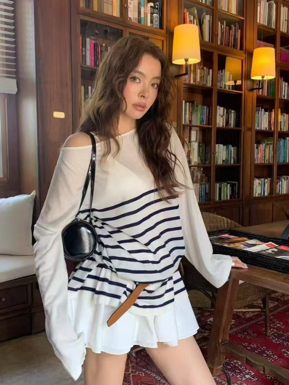 IN A ROW直郵韓國代購㊣女裝新品熱賣職業時尚休閑長袖T恤IN A ROW長袖T恤