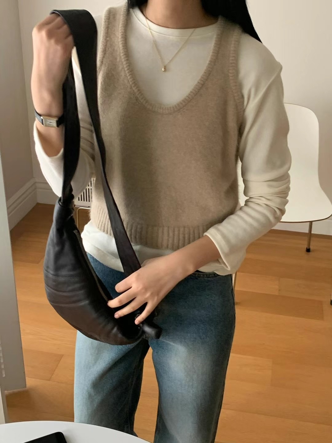 FLAT WHITE東大門直郵女裝新品25春夏人氣熱賣時尚吊帶背心FLAT WHITE吊帶/背心