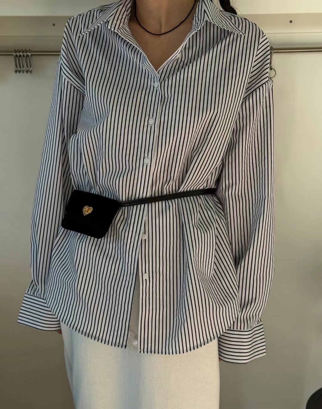GLOSSY韓國直郵女士新品休閑時尚職業25春夏熱賣襯衫蕾絲衫GLOSSY襯衫/蕾絲衫