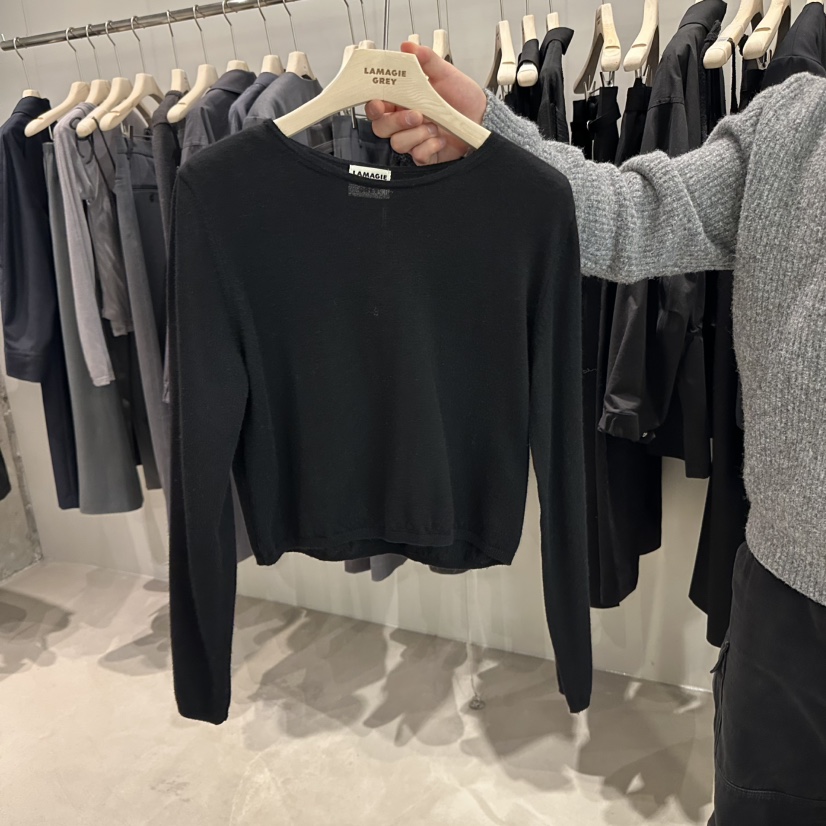 LAMAGIEPIE韓國直郵㊣東大門實拍女裝新品時尚熱賣職業針織衫LAMAGIE GREY針織衫圖色2