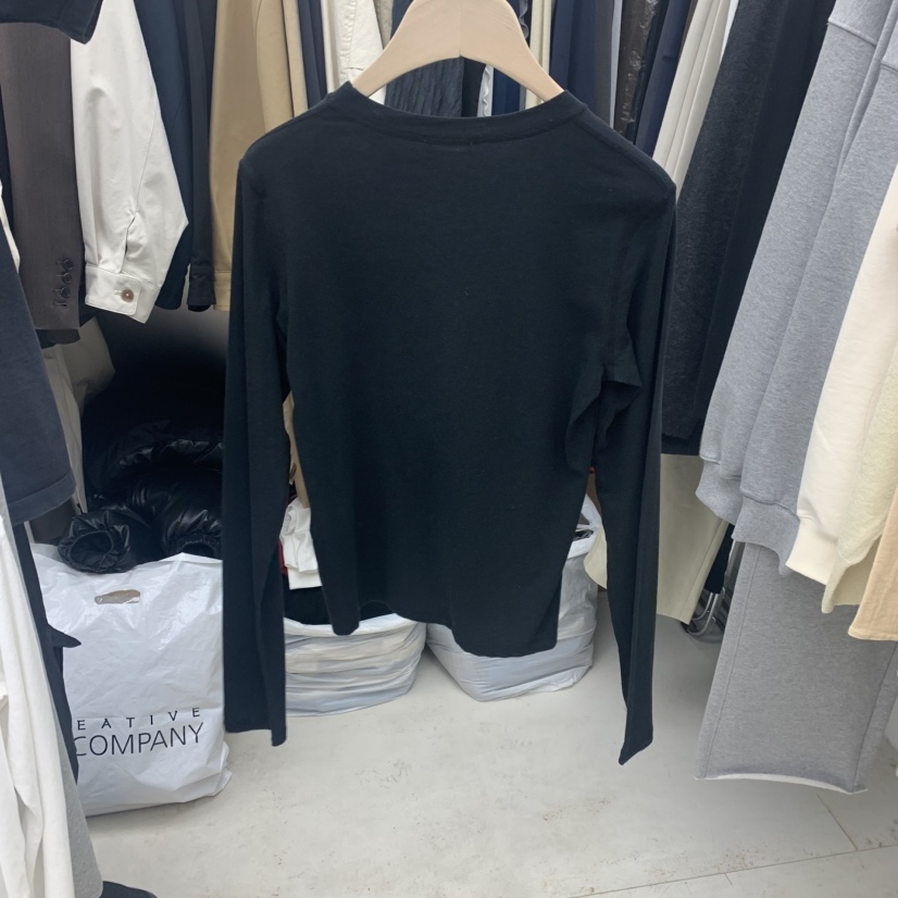CURVY東大門直郵女士新款真品休閑25春夏職業熱賣人氣長袖T恤CURVY長袖T恤