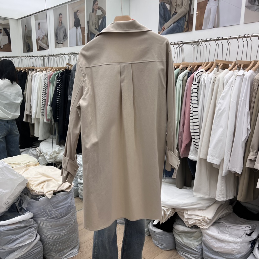 MOI-A東大門直郵女士新款職業25春夏人氣推薦長款風衣高領MOI-A長款風衣