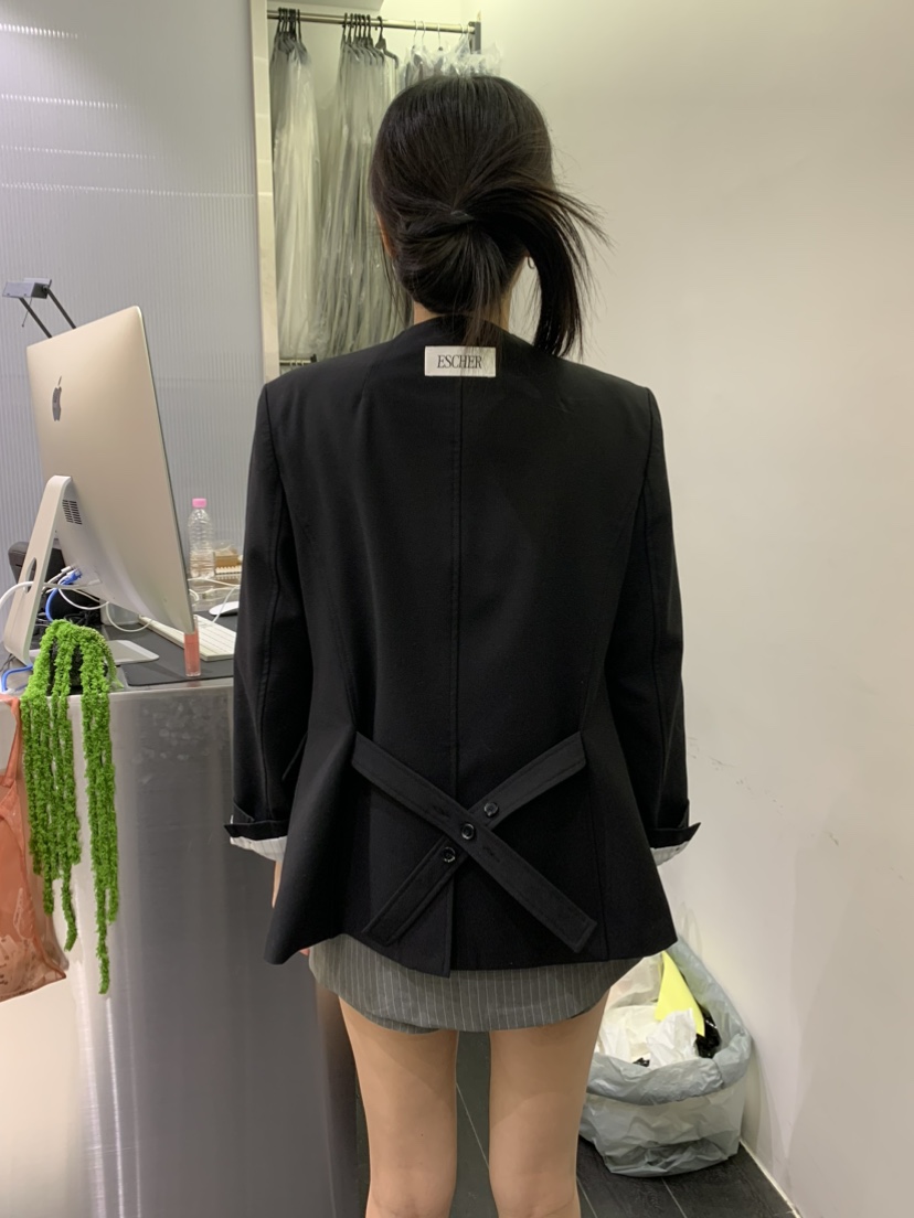 ESCHER東大門實拍女裝新品真品時尚人氣休閑職業推薦25春夏夾克ESCHER夾克