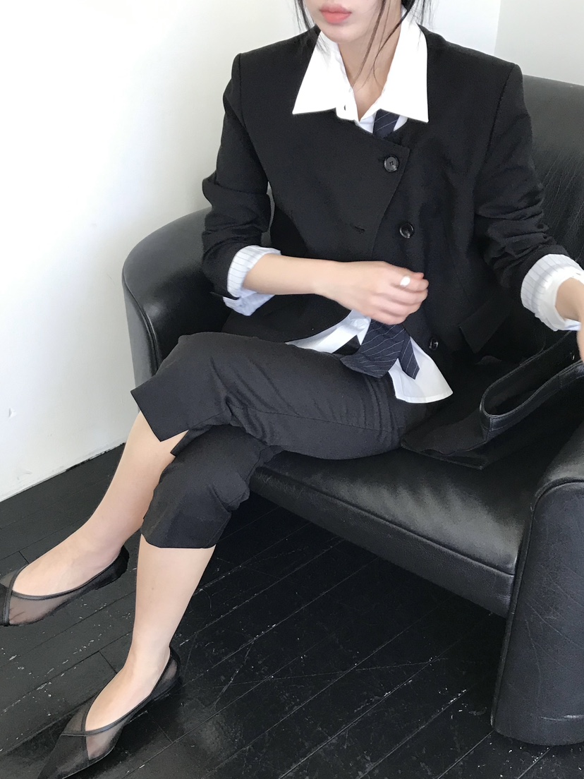 ESCHER東大門實拍女裝新品真品時尚人氣休閑職業推薦25春夏夾克ESCHER夾克