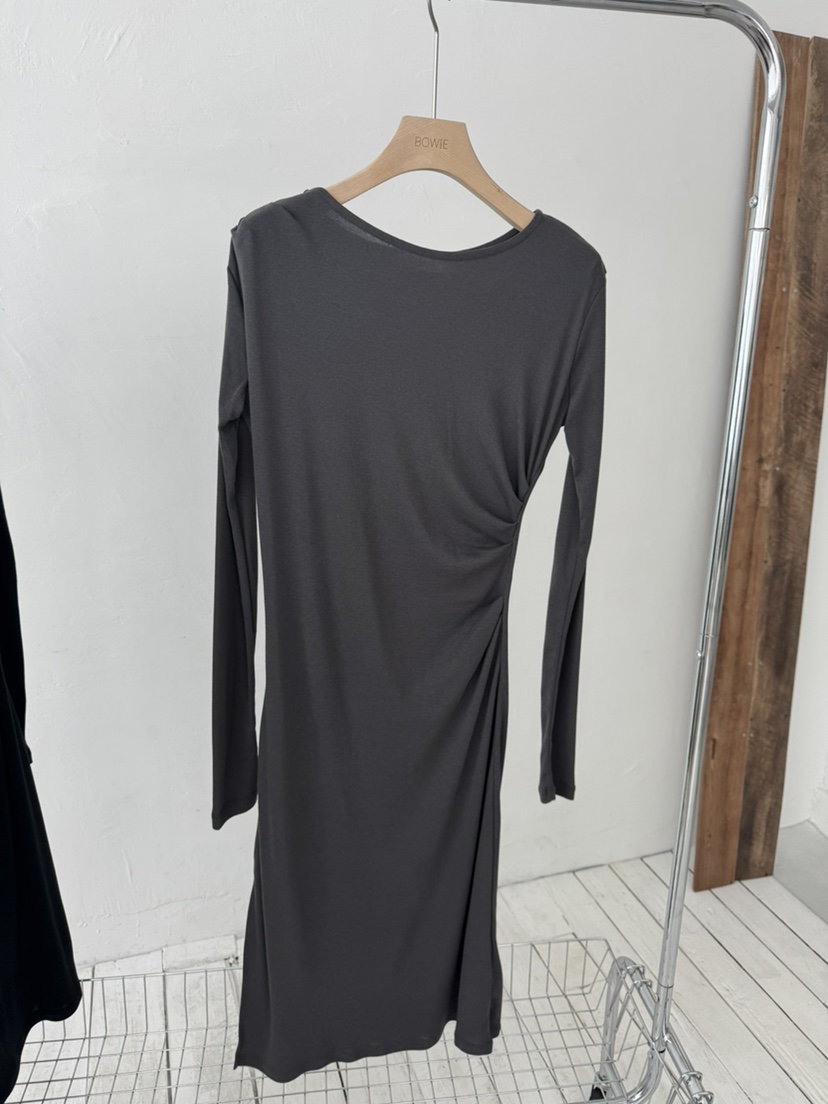 BOWIE韓國直郵㊣女裝新品25春夏推薦熱賣休閑連衣裙褶皺長款BOWIE連衣裙圖色4