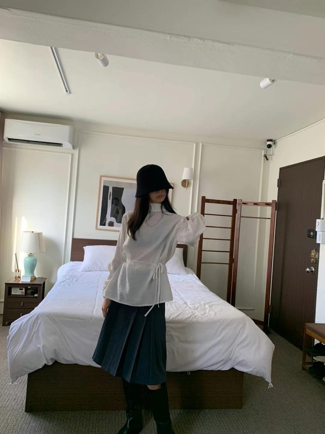 COVER-커버-T直郵韓國代購㊣女裝新品人氣時尚長袖T恤含腰繩COVER長袖T恤圖色2