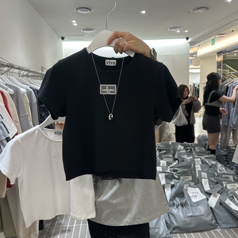 VIVE東大門直郵女士新品時尚人氣職業推薦真品熱賣T恤不含飾品VIVET恤圖色2