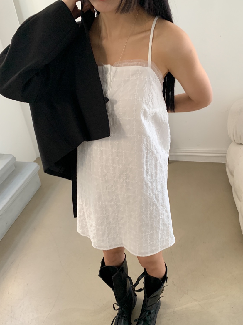 GOYOU韓國直郵女裝新品25春夏職業推薦真品休閑熱賣連衣裙刺繡de goyou連衣裙