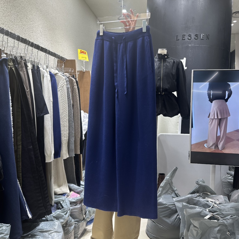 LESSEN直郵韓國代購㊣女裝新款25春夏時尚推薦休閑職業休閑褲LESSEN休閑褲圖色2
