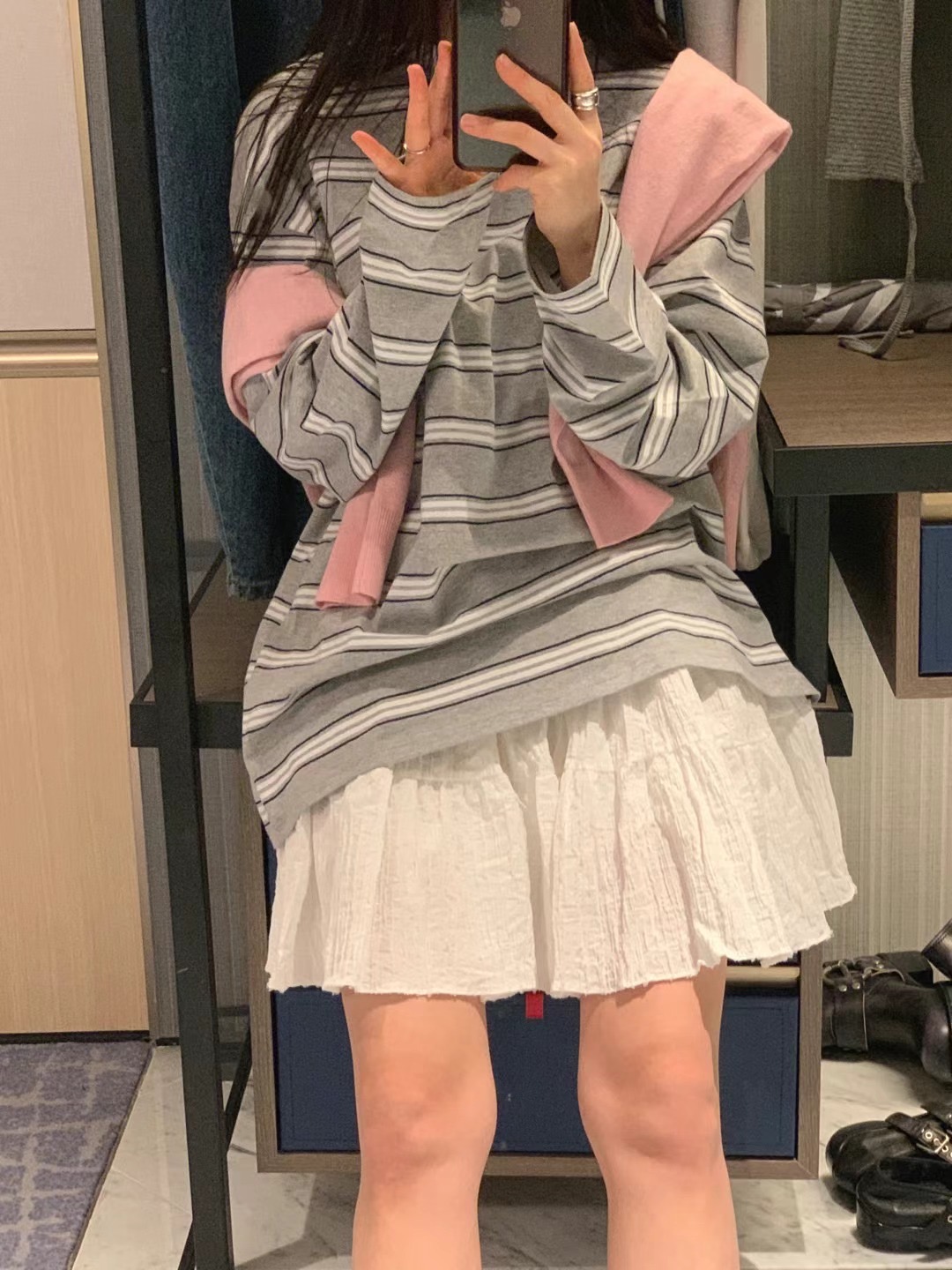 FORMAL韓國直郵㊣女裝新品推薦25春夏時尚職業熱賣人氣長袖T恤FORMAL長袖T恤圖色2