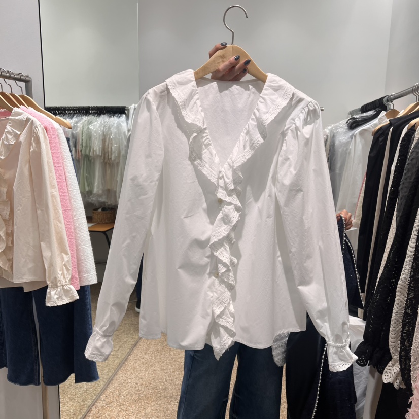 A韓國直郵㊣女裝新品時尚推薦熱賣休閑人氣25春夏襯衫蕾絲衫A STORE襯衫/蕾絲衫圖色2