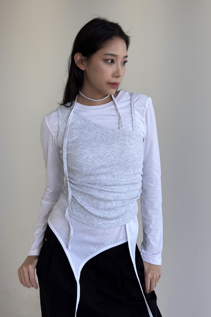 NOV7韓國㊣直郵東大門代購女裝新品時尚休閑25春夏吊帶背心the ebony eyes/NOV7吊帶/背心