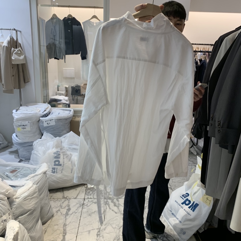 LA MAGIE FEMME韓國直郵㊣女裝新品熱賣職業25春夏襯衫蕾絲衫Lamagie Femme襯衫/蕾絲衫