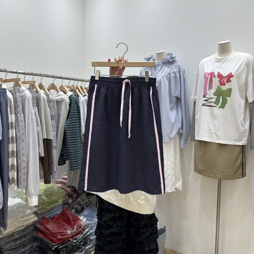 FURE韓國直郵㊣女裝新款職業推薦人氣休閑25春夏半身裙中短裙Remaking/URBANSTORY半身裙/中短裙圖色1