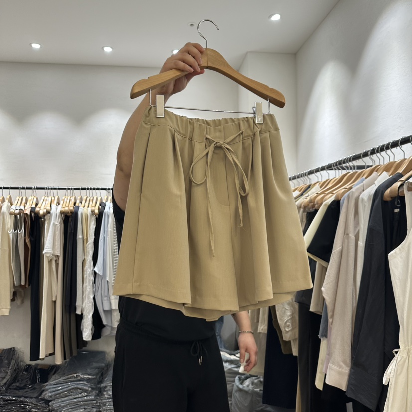 EPIC-S直郵韓國代購㊣女裝新款職業熱賣25春夏休閑人氣短褲EPIC-S短褲圖色2