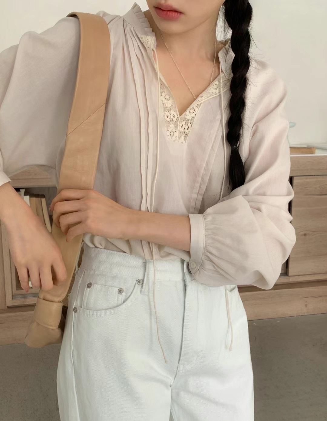 OUIR東大門代購女裝新款推薦時尚職業人氣熱賣休閑襯衫蕾絲衫OUIR襯衫/蕾絲衫