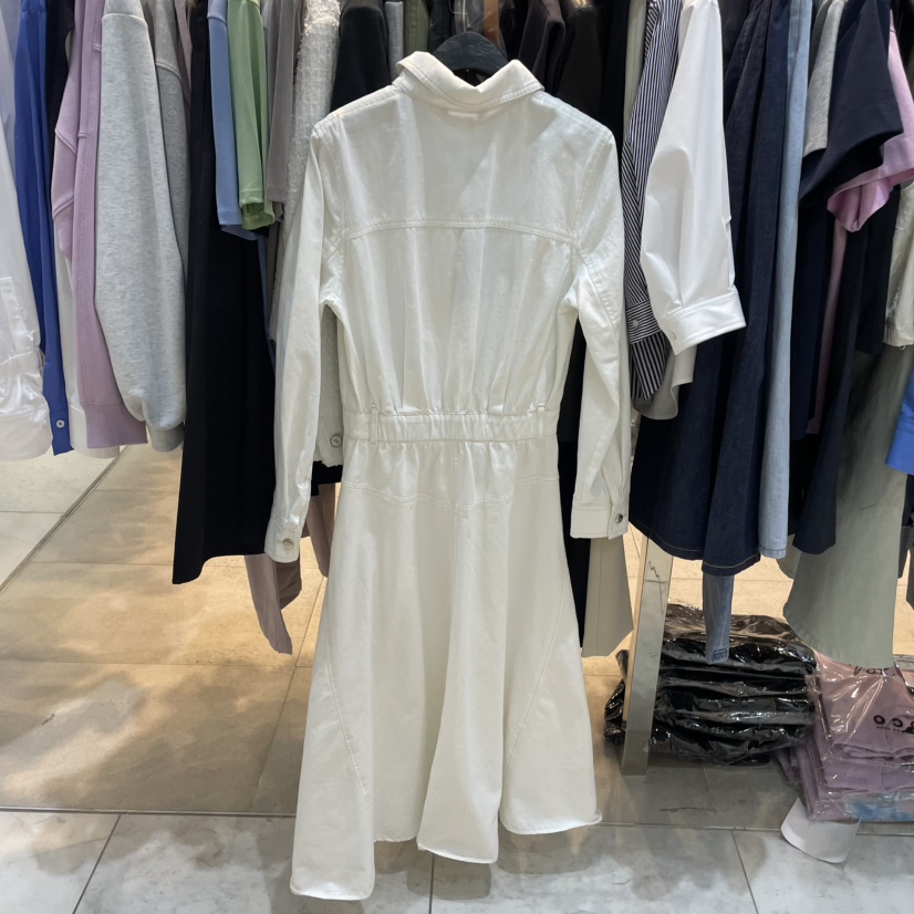 J COCO直郵韓國代購㊣女裝新品熱賣時尚休閑人氣連衣裙含腰帶J COCO連衣裙