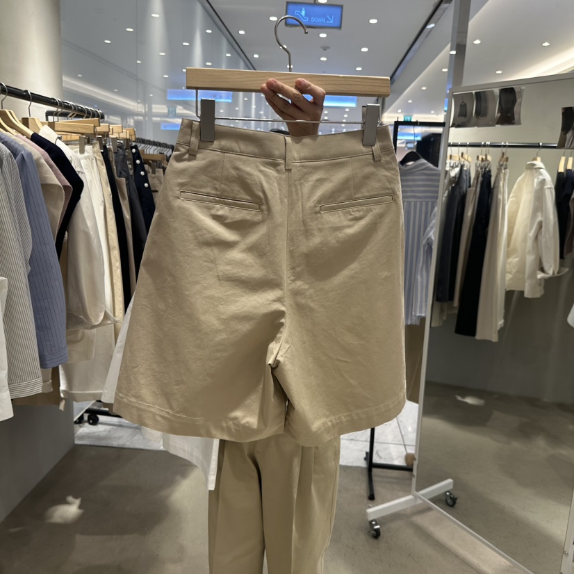 BOUTIQUE SEOUL-P韓國直郵㊣東大門實拍女裝新品推薦短褲長款But ton/BOUTIQUE SEOUL短褲