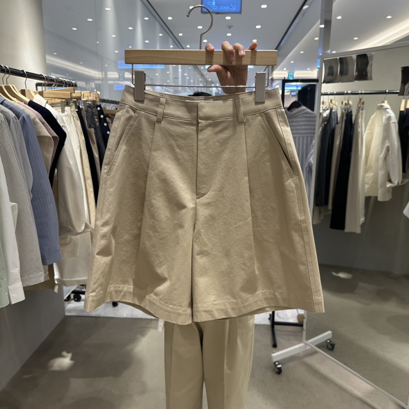 BOUTIQUE SEOUL-P韓國直郵㊣東大門實拍女裝新品推薦短褲長款But ton/BOUTIQUE SEOUL短褲圖色2