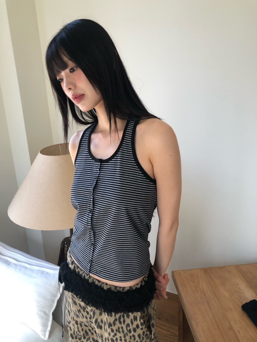 FLASH韓國直郵㊣女裝新款推薦時尚25春夏休閑熱賣人氣吊帶背心I LOVE ME吊帶/背心