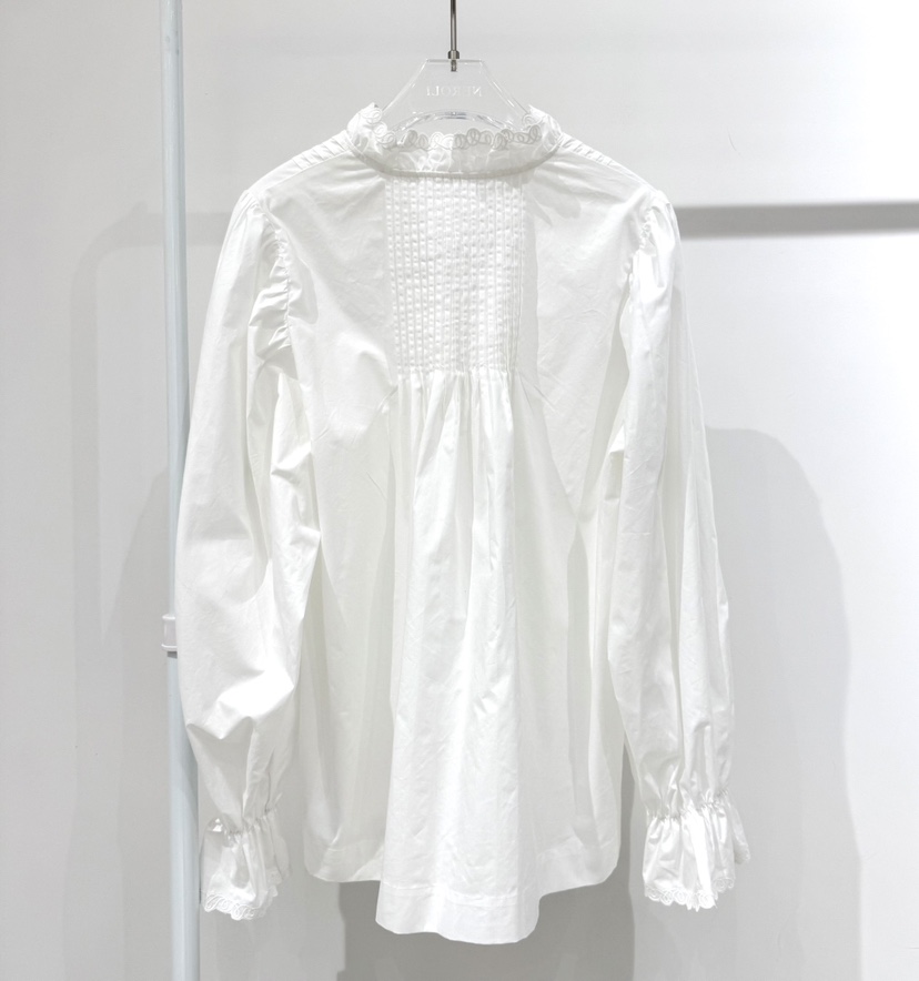 NEROLI 36東大門實拍女士新款時尚25春夏推薦襯衫蕾絲衫刺繡NEROLI 36襯衫/蕾絲衫