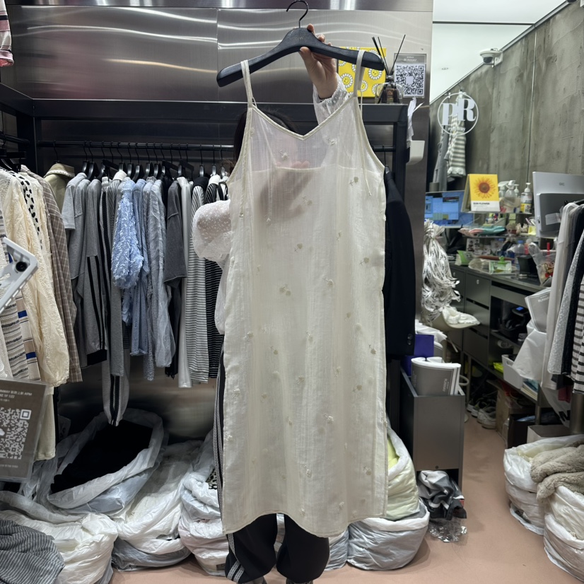 RUNWAY-런웨이韓國代購女裝新品真品休閑25春夏時尚連衣裙RUNWAY連衣裙圖色1