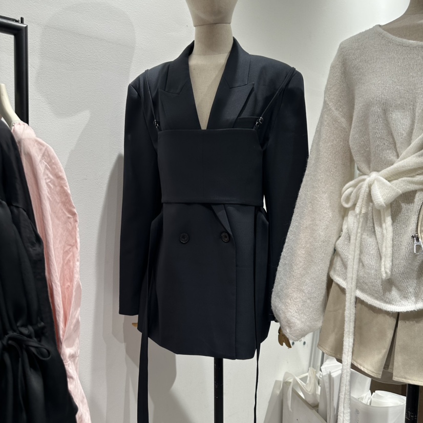 MAY DOROYHY東大門代購女裝新品休閑熱賣推薦時尚職業夾克MAY DOROYHY夾克圖色2