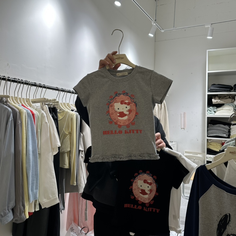MAY DOROYHY韓國直郵女士新品休閑時尚推薦職業25春夏熱賣T恤MAY DOROYHYT恤圖色2