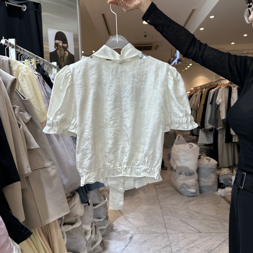 CHEAP-CHIC東大門實拍女裝新品推薦休閑熱賣襯衫蕾絲衫含脖帶CHEAP-CHIC/CHARLES THE SECOND襯衫/蕾絲衫