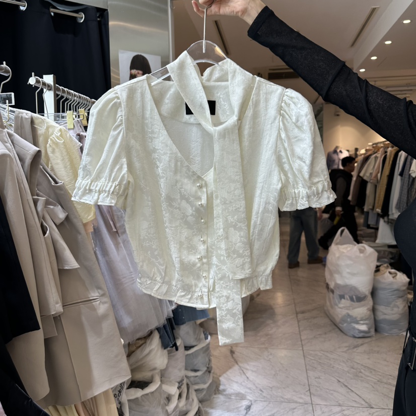 CHEAP-CHIC東大門實拍女裝新品推薦休閑熱賣襯衫蕾絲衫含脖帶CHEAP-CHIC/CHARLES THE SECOND襯衫/蕾絲衫