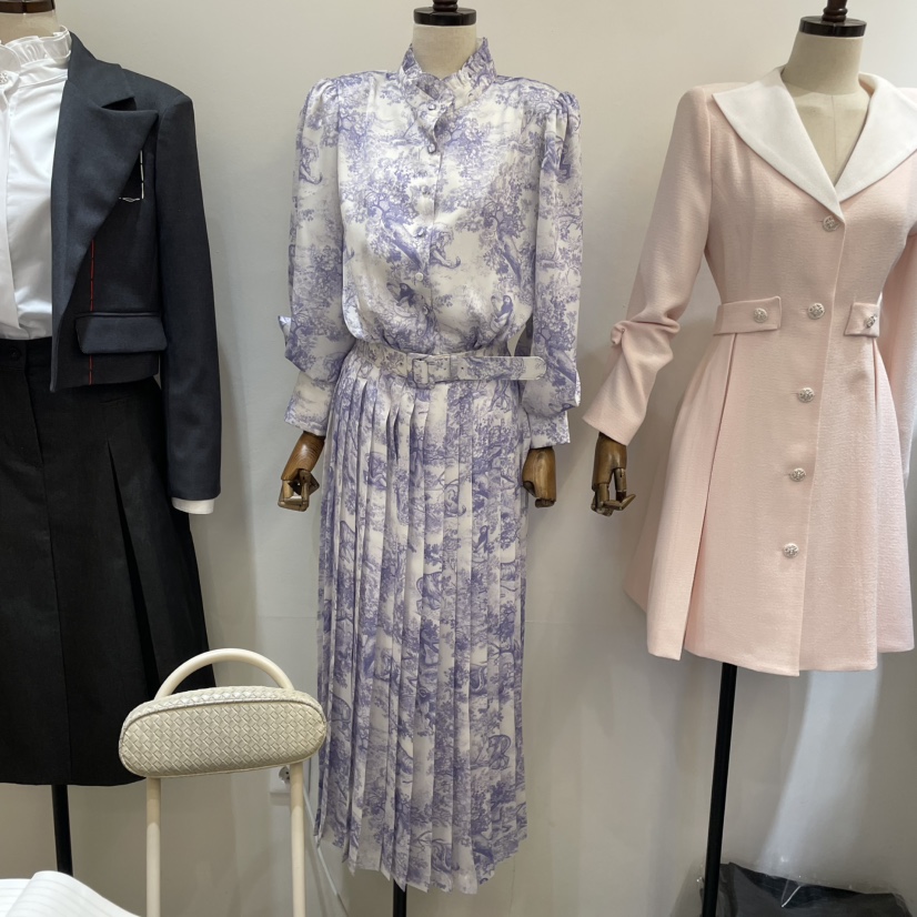 INNO韓國直郵女士新款熱賣25春夏真品休閑推薦連衣裙含腰帶INNO連衣裙