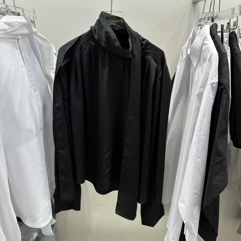 OUTFIT韓國直郵女士新品休閑職業人氣25春夏襯衫蕾絲衫含脖帶OUTFIT襯衫/蕾絲衫圖色2