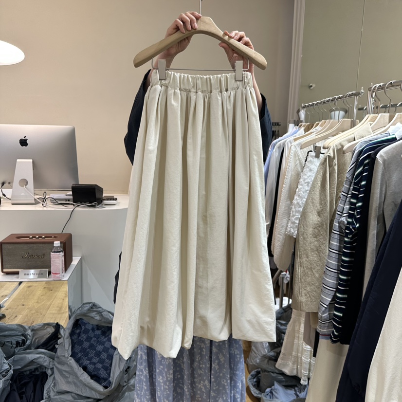 MUSHROOM-A韓國代購女士新品休閑熱賣推薦真品人氣職業長裙MUSHROOM長裙
