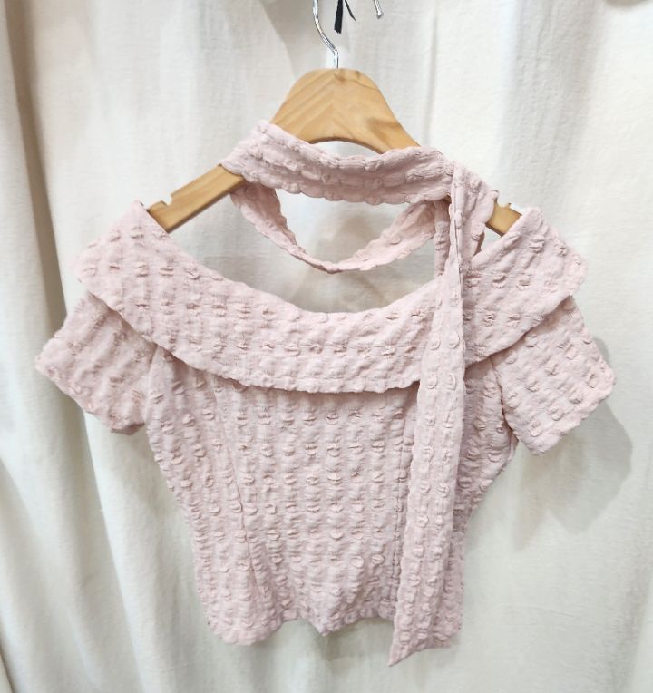 火Ⅱ-화투-T直郵韓國代購㊣女裝新品熱賣襯衫蕾絲衫含脖帶火Ⅱ襯衫/蕾絲衫