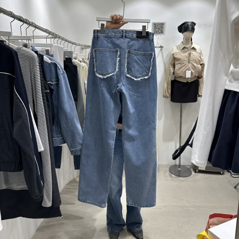 INNI韓國直郵㊣東大門實拍女裝新品推薦熱賣人氣牛仔褲流蘇inni牛仔褲