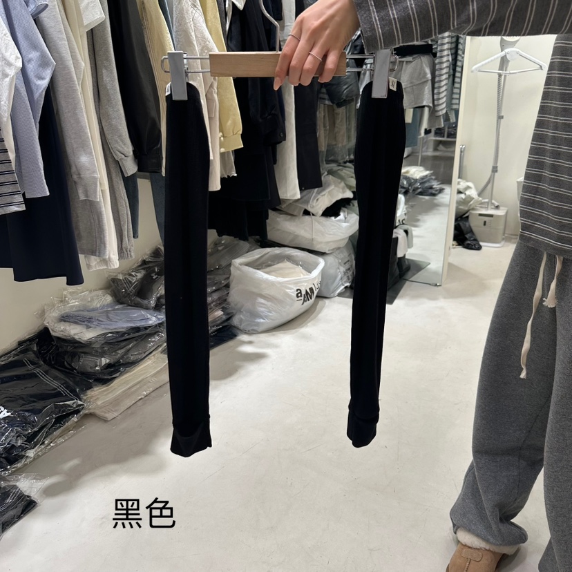 ASHTOE韓國直郵㊣女裝新品熱賣職業時尚25春夏推薦人氣襪子ASHTOE襪子圖色3