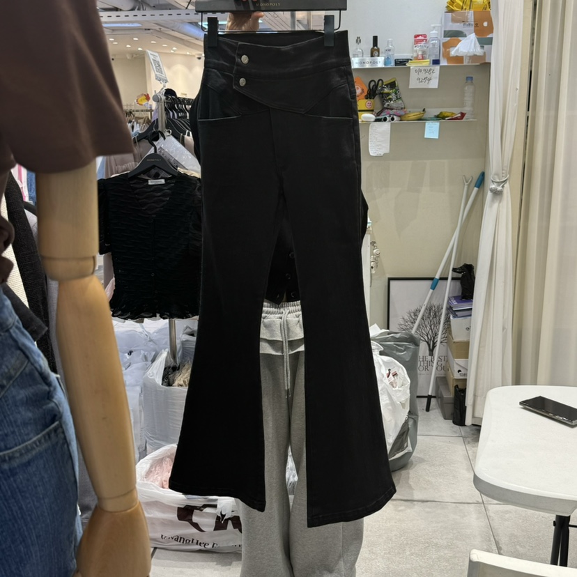 MONOPOLY韓國直郵女士新款推薦真品熱賣職業時尚人氣牛仔褲KC MARKET牛仔褲圖色2