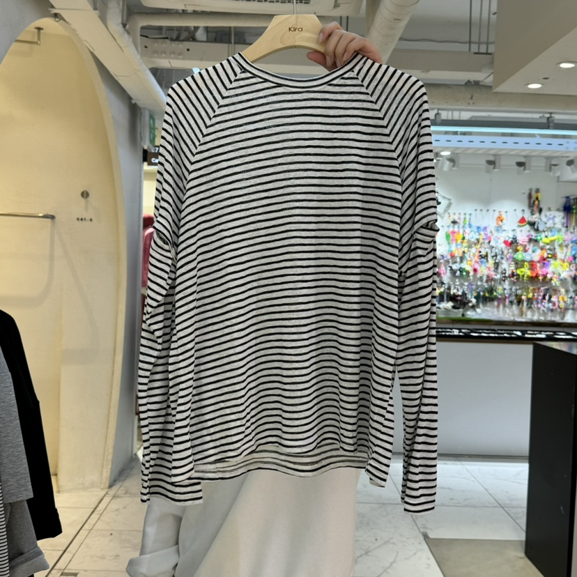 KIRA-Q直郵韓國代購㊣女裝新品熱賣人氣時尚職業推薦長袖T恤KIRA-Q長袖T恤圖色2