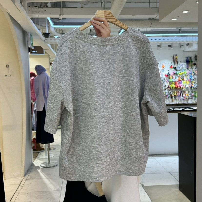 KIRA-Q韓國直郵女裝新品休閑人氣時尚25春夏推薦熱賣真品T恤KIRA-QT恤