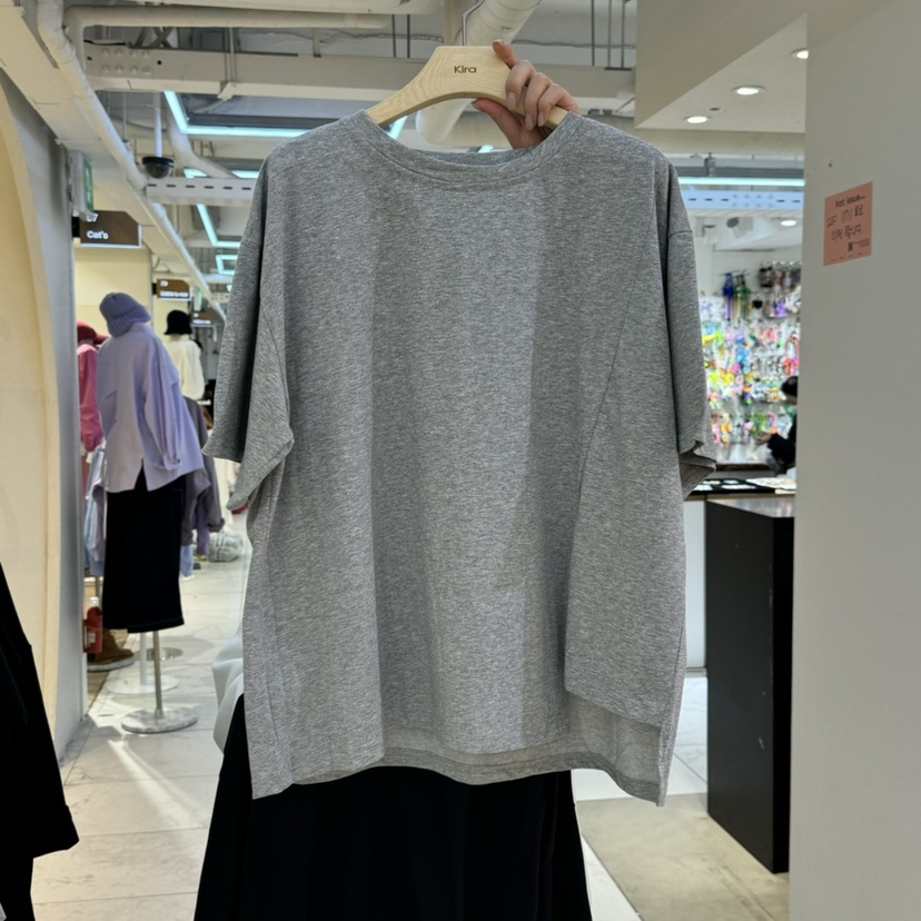 KIRA-Q韓國直郵女裝新品真品休閑職業熱賣人氣時尚推薦T恤KIRA-QT恤圖色2