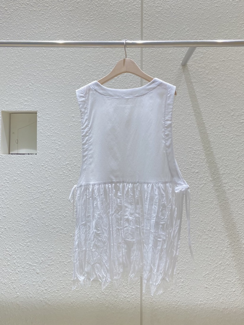 PLAYBUTTON-P東大門代購女裝新品推薦人氣25春夏襯衫蕾絲衫褶皺PLAYBUTTON襯衫/蕾絲衫