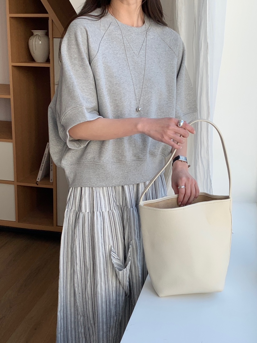 PLANTS ON GRAY東大門代購女士新品熱賣休閑人氣25春夏衛衣PLANTS ON GRAY衛衣