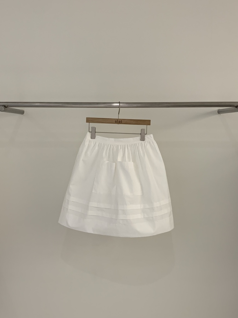 SLAT東大門實拍女裝新品推薦時尚人氣休閑25春夏熱賣真品短裙UNICO短裙圖色1